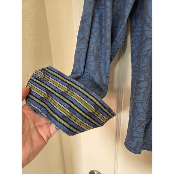 Robert Graham Blue Leaf Pattern Silk Flip Collar Buttondown Shirt, Men's Size XL - Picture 7 of 12